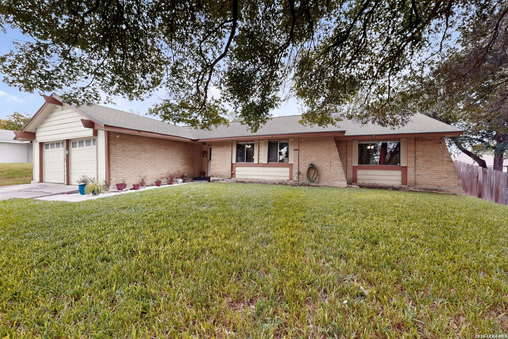 6314 RIDGE TREE DR, San Antonio, TX 78233