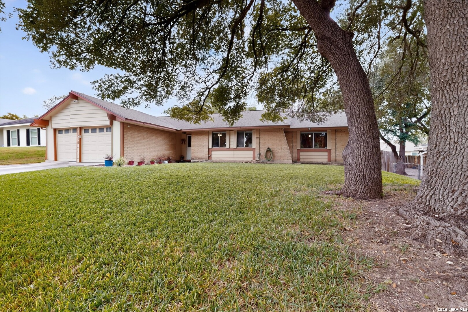 6314 RIDGE TREE DR, San Antonio, TX 78233