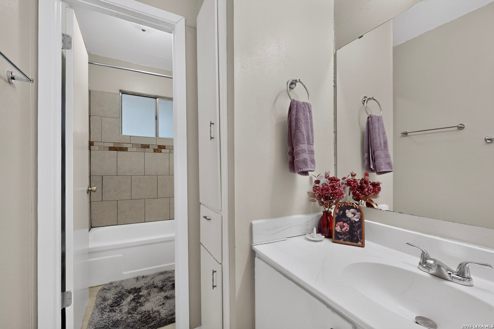 6314 RIDGE TREE DR, San Antonio, TX 78233