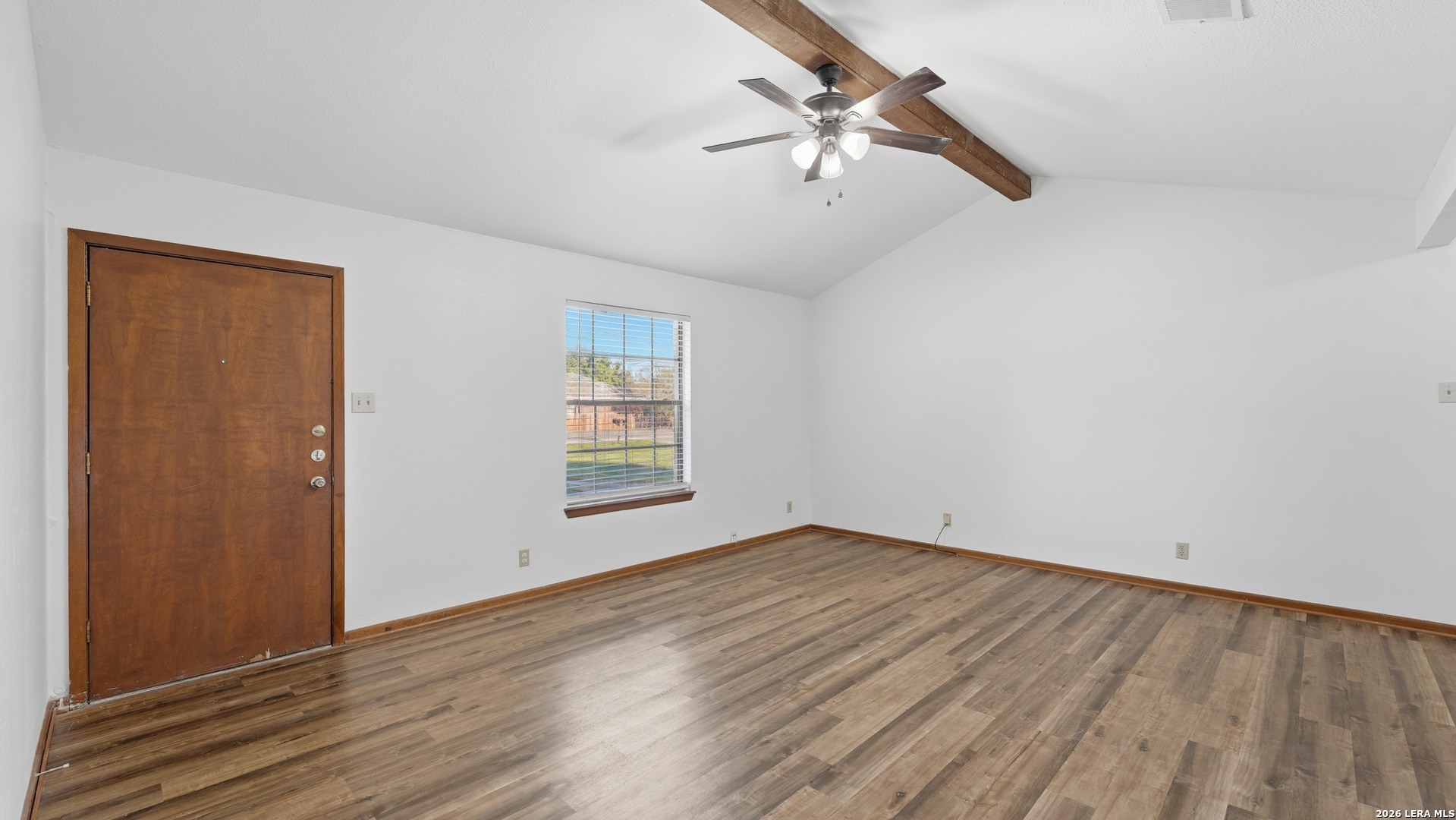 1314 S MESQUITE AVE, New Braunfels, TX 78130