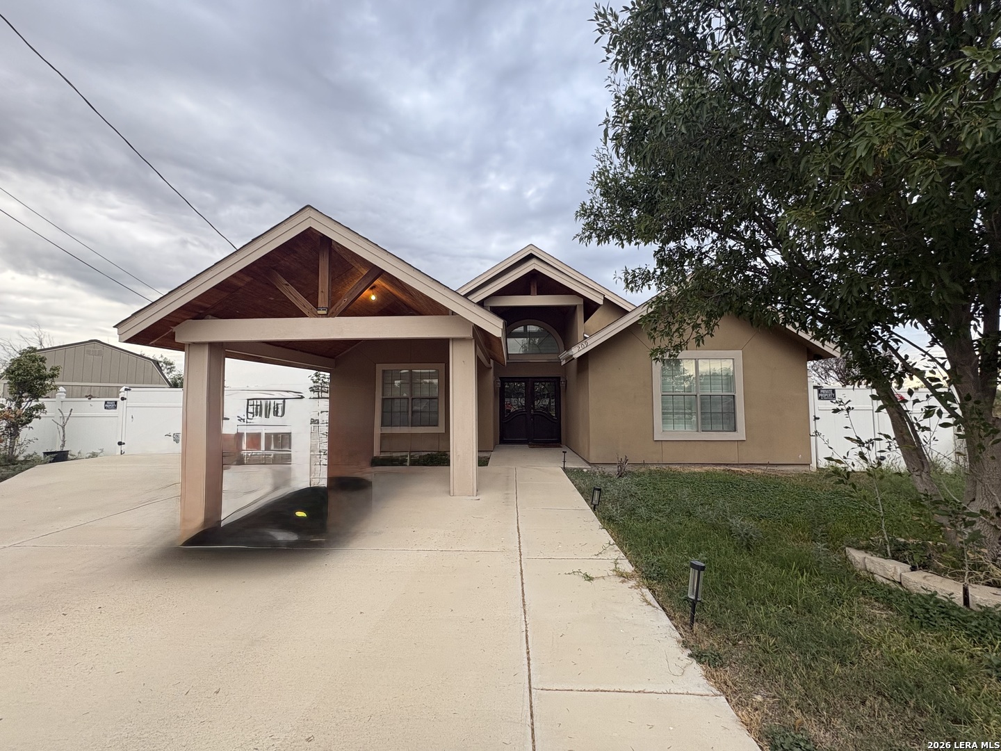 Property photo for 209 SANTA FE TRL, Eagle Pass, TX