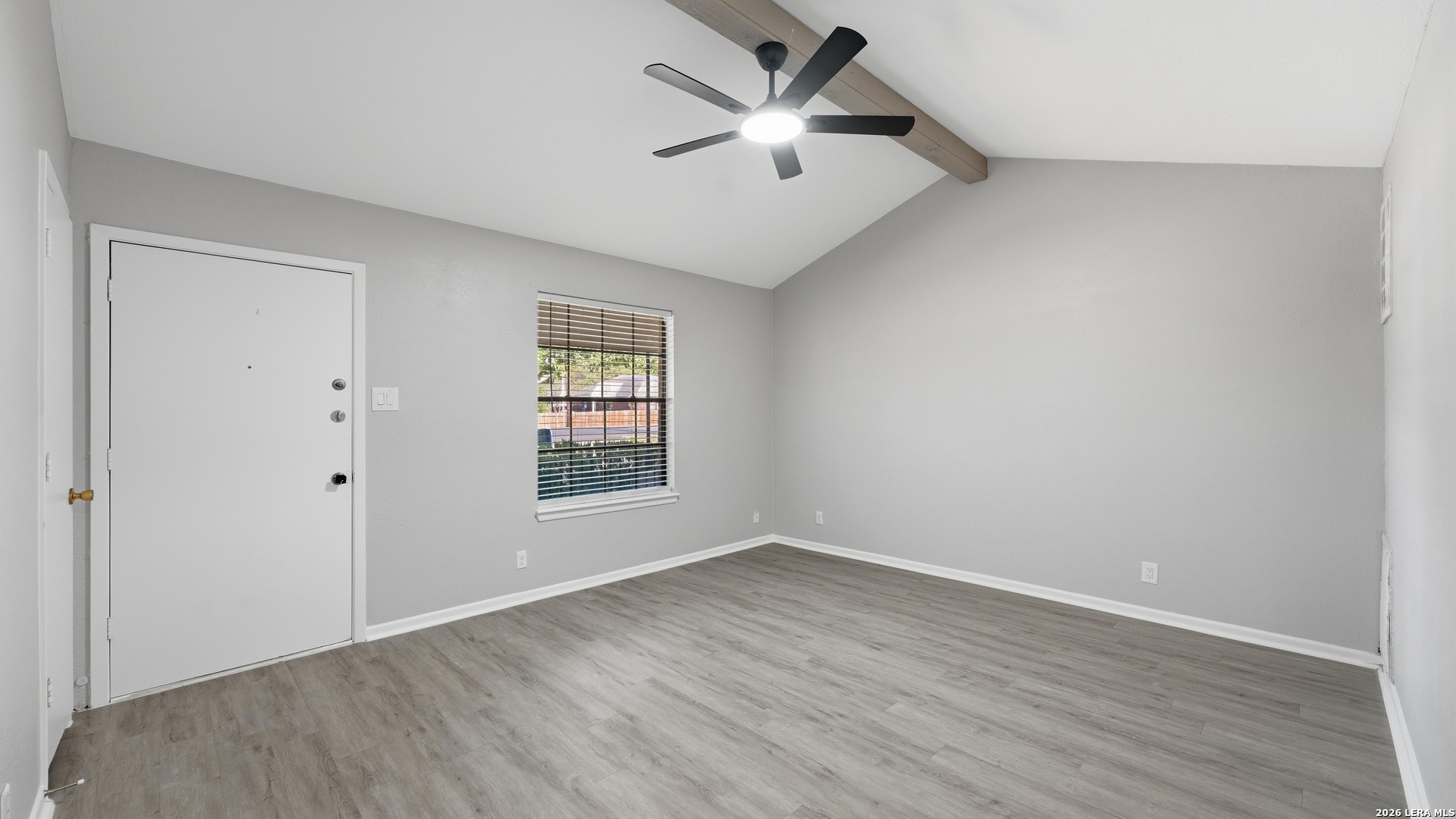 1312 S MESQUITE AVE, New Braunfels, TX 78130