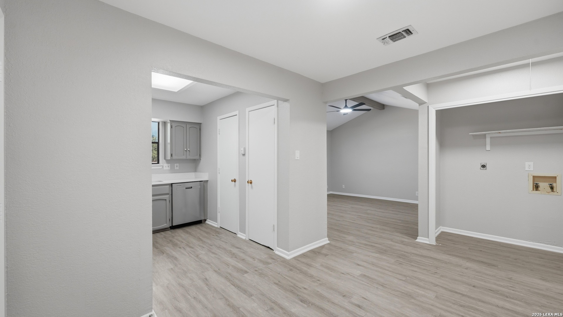 1312 S MESQUITE AVE, New Braunfels, TX 78130