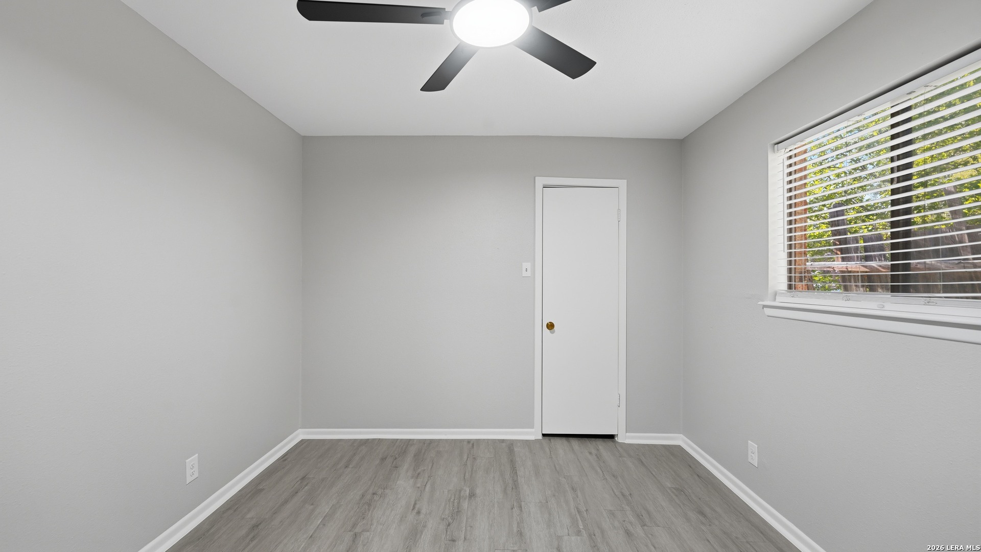 1312 S MESQUITE AVE, New Braunfels, TX 78130
