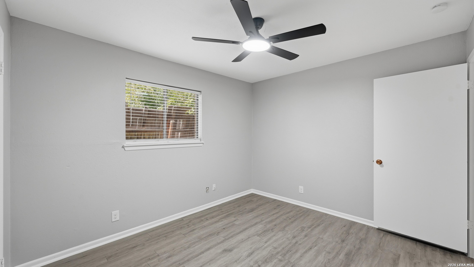 1312 S MESQUITE AVE, New Braunfels, TX 78130