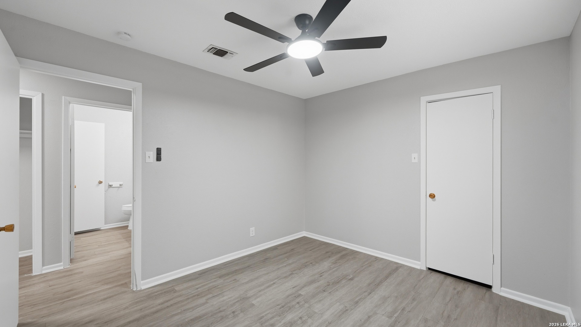 1312 S MESQUITE AVE, New Braunfels, TX 78130