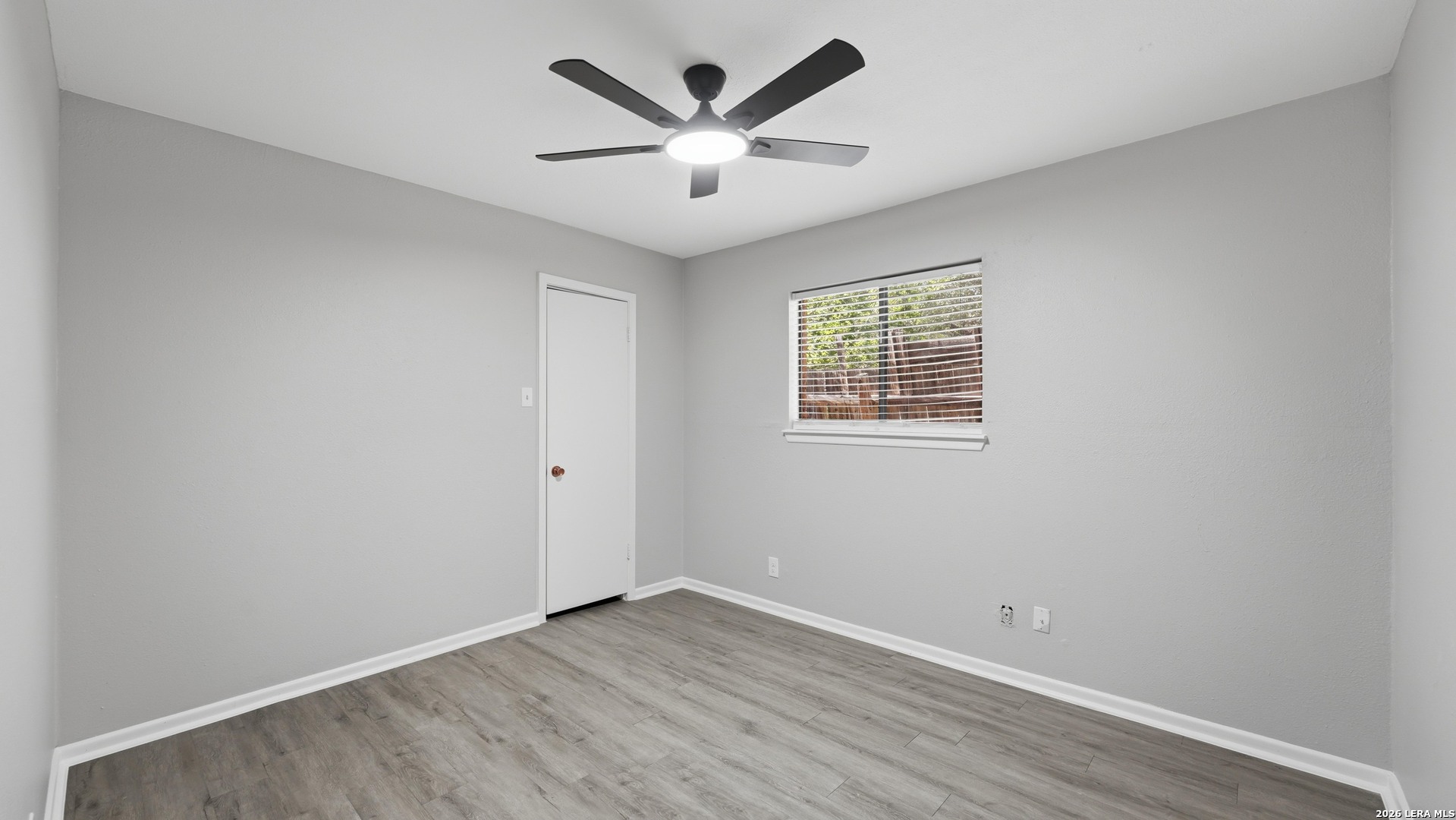 1312 S MESQUITE AVE, New Braunfels, TX 78130
