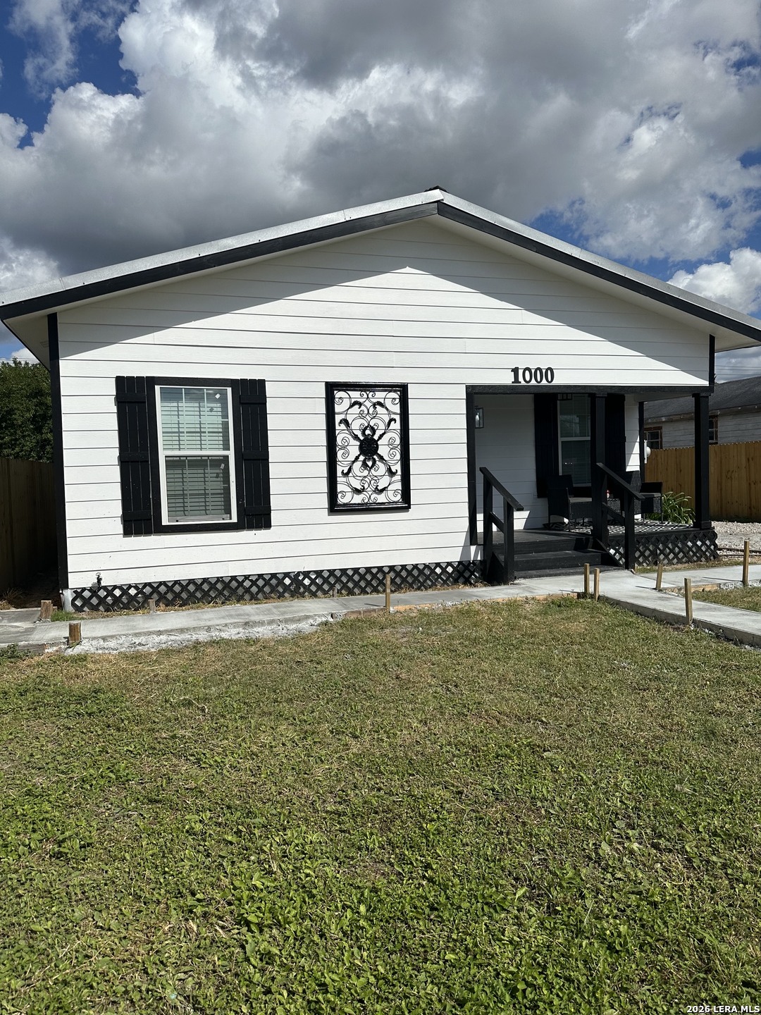 Property photo for 304 County Road 1196, Sinton, TX