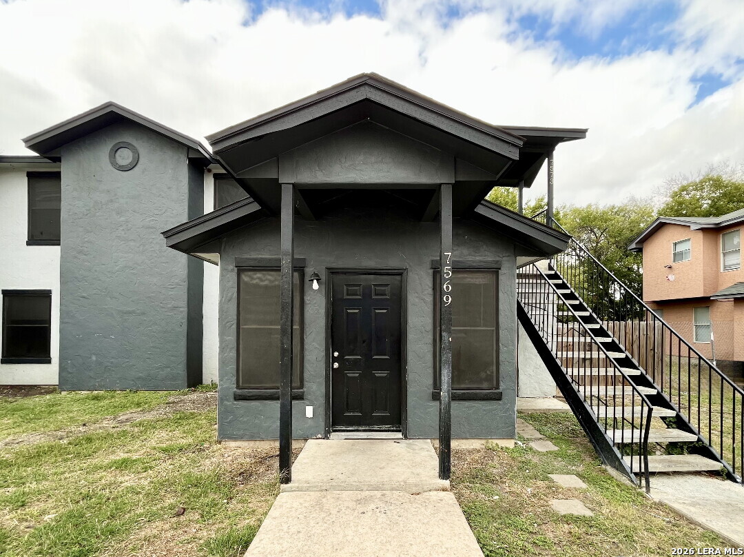 7569 WINDSOR OAKS, San Antonio, TX 78239