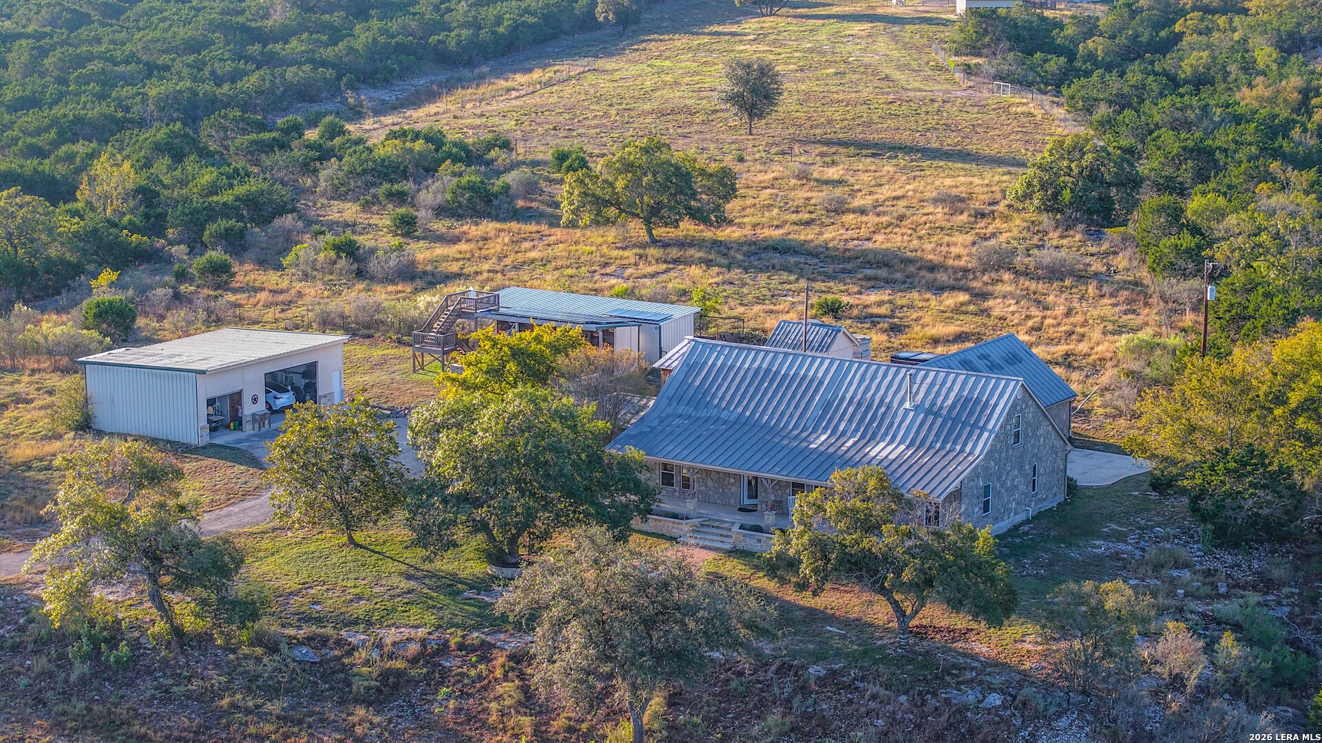 127 CAMP ALZAFAR RD, Boerne, TX 78006