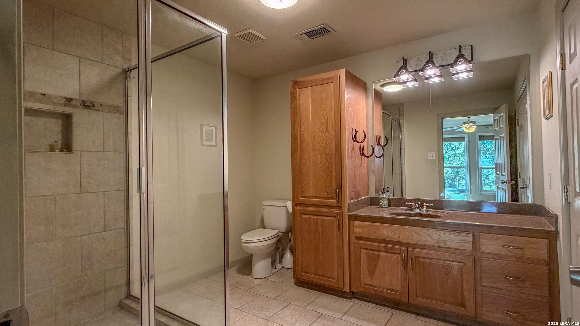 127 CAMP ALZAFAR RD, Boerne, TX 78006