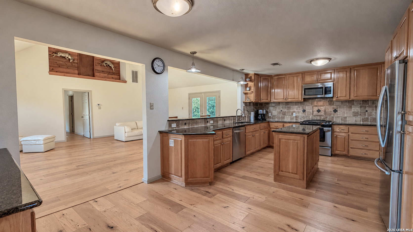 127 CAMP ALZAFAR RD, Boerne, TX 78006