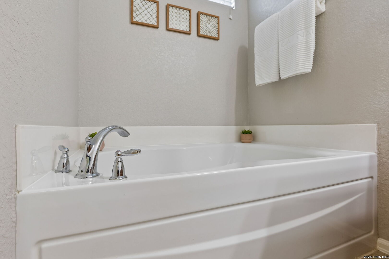 3613 STORM RDG, Schertz, TX 78108
