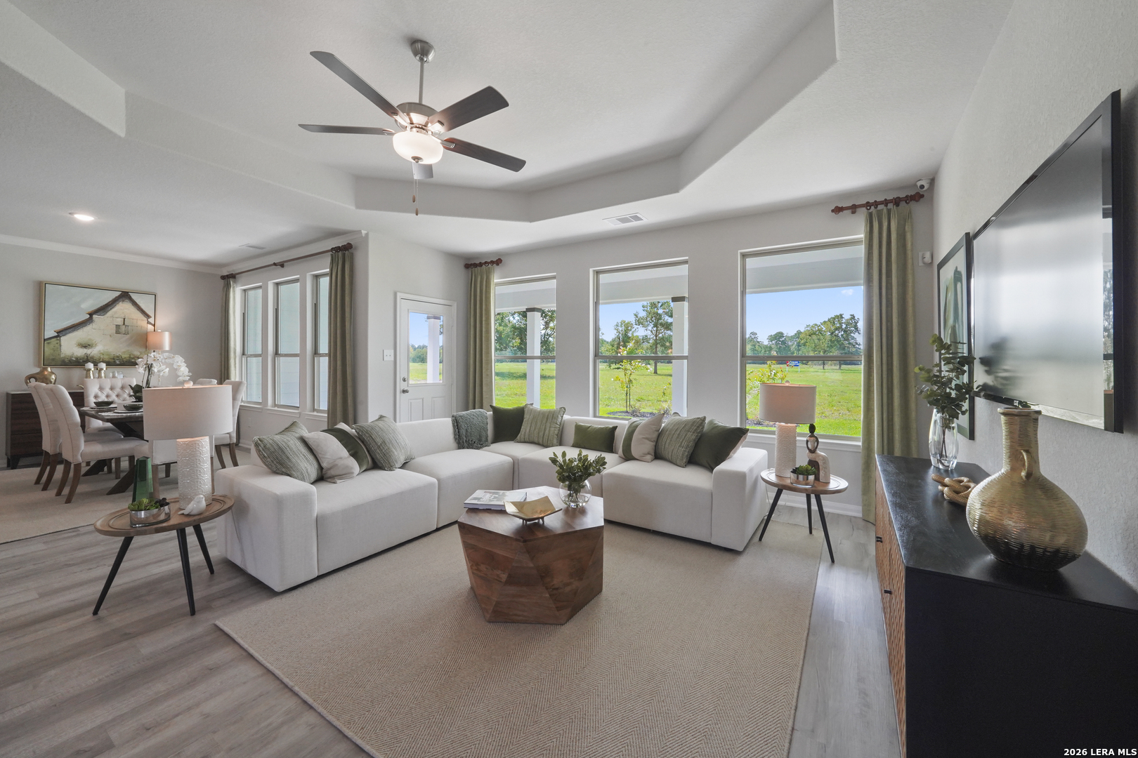 101 Firewheel Loop, Floresville, TX 78114