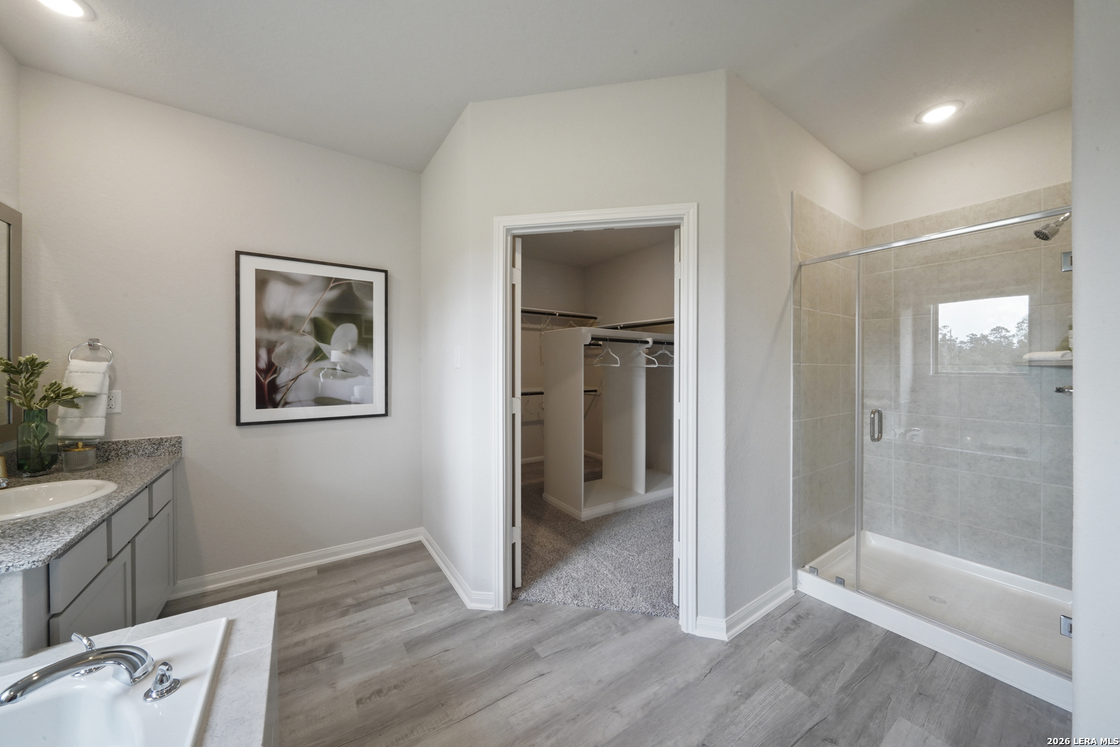 101 Firewheel Loop, Floresville, TX 78114
