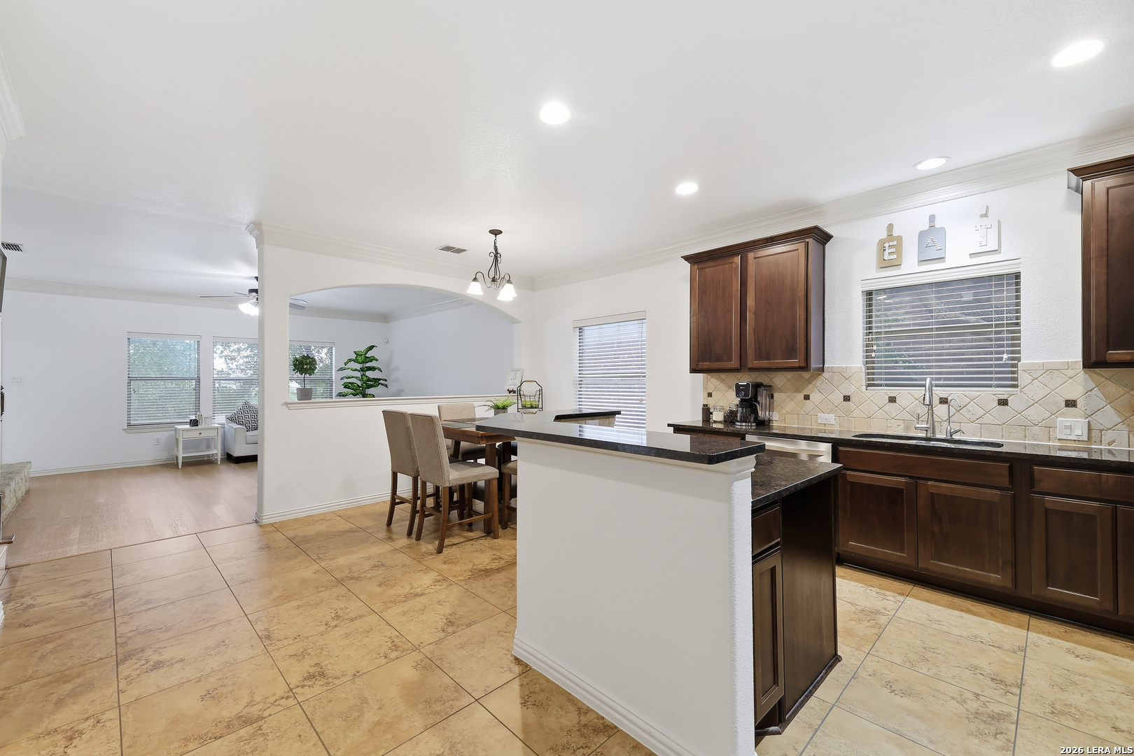 24510 Glass Canyon, San Antonio, TX 78260