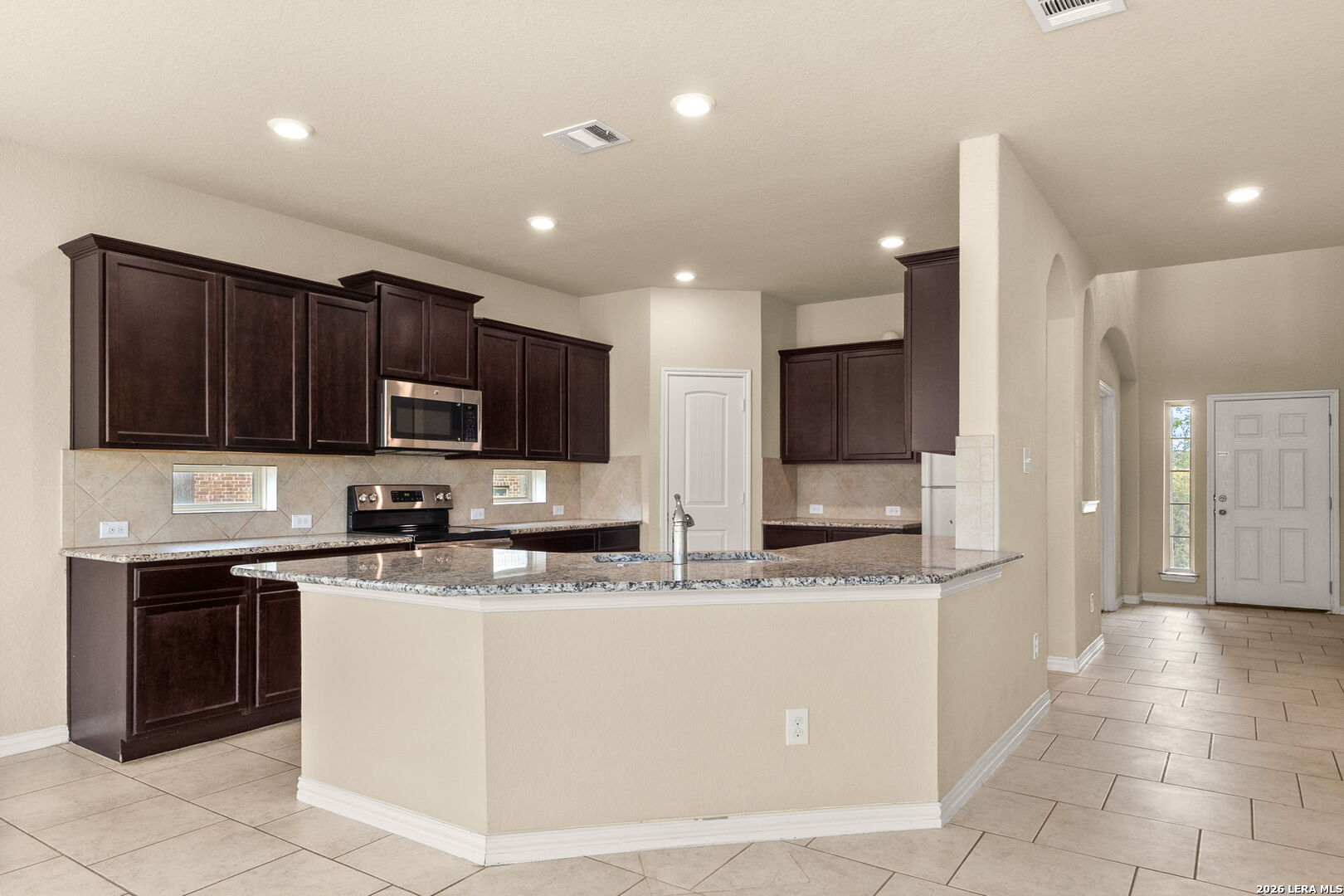 5613 CROSS OVER RD, New Braunfels, TX 78132