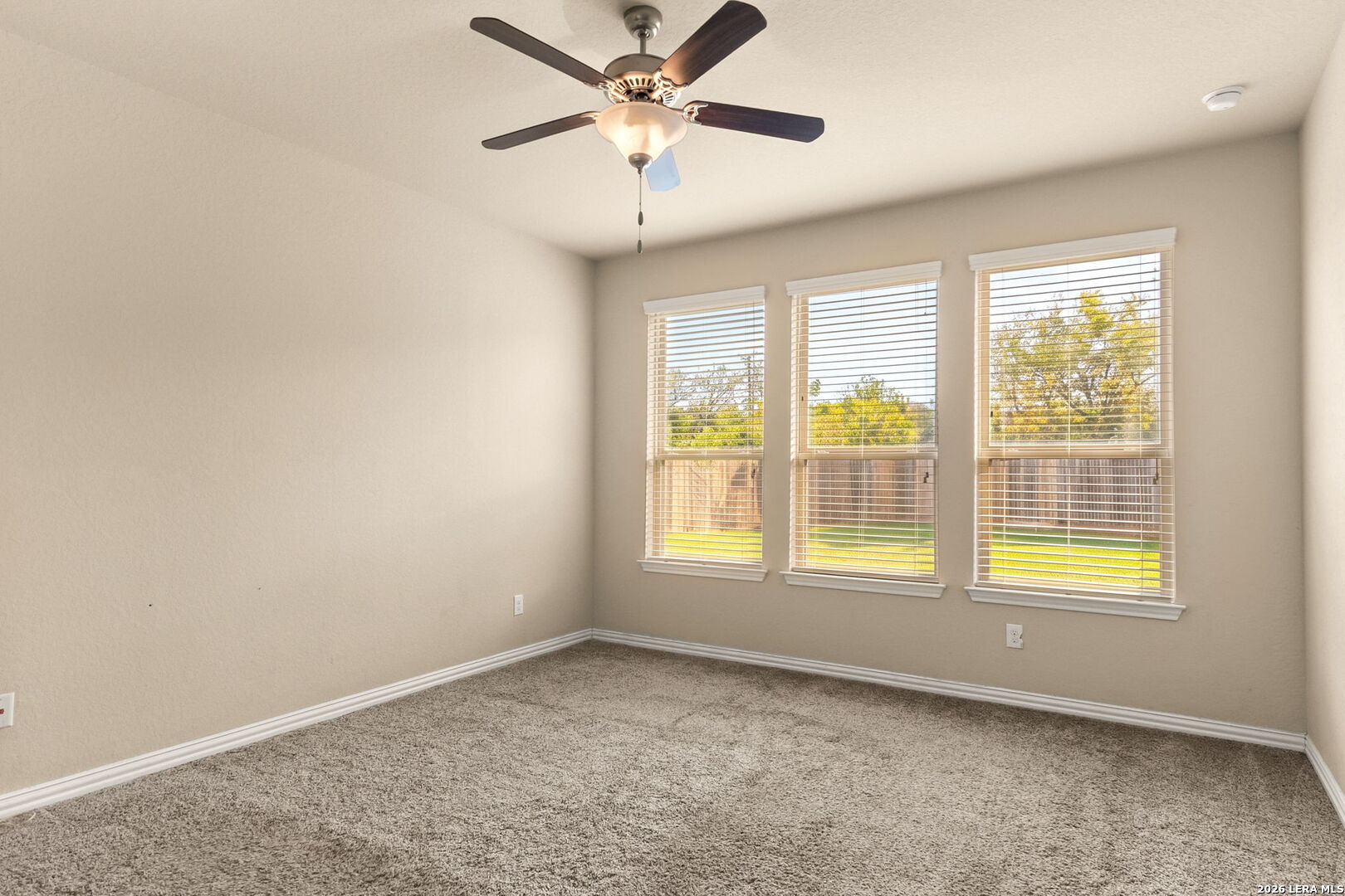 5613 CROSS OVER RD, New Braunfels, TX 78132