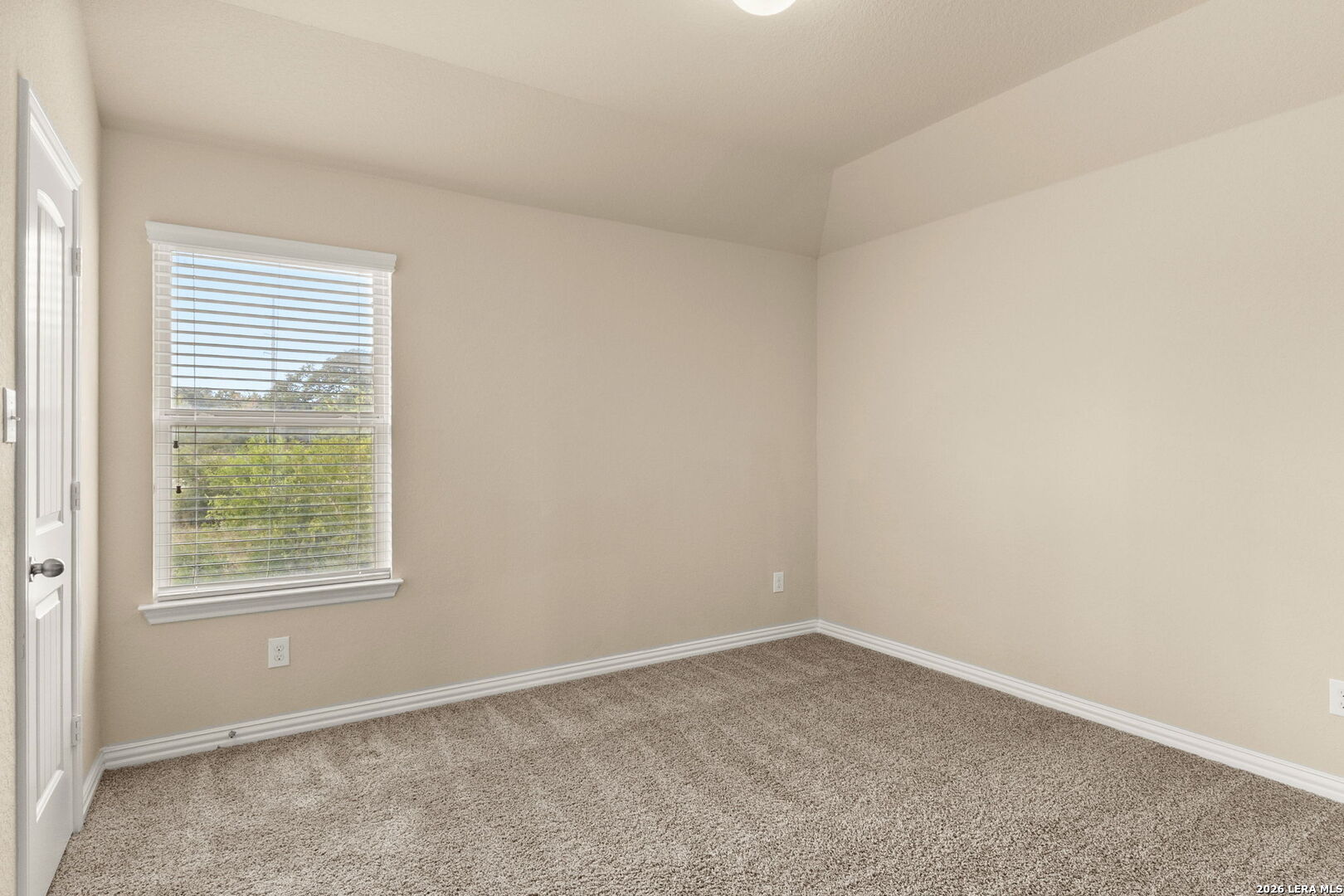 5613 CROSS OVER RD, New Braunfels, TX 78132