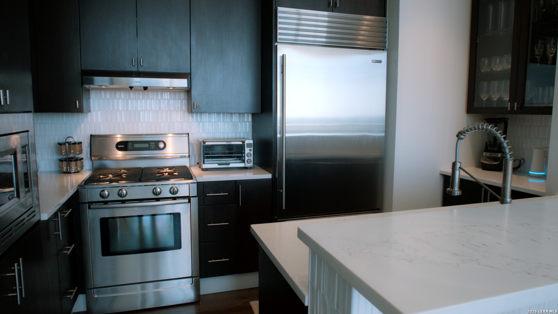 610 E MARKET ST, #2703, San Antonio, TX 78205
