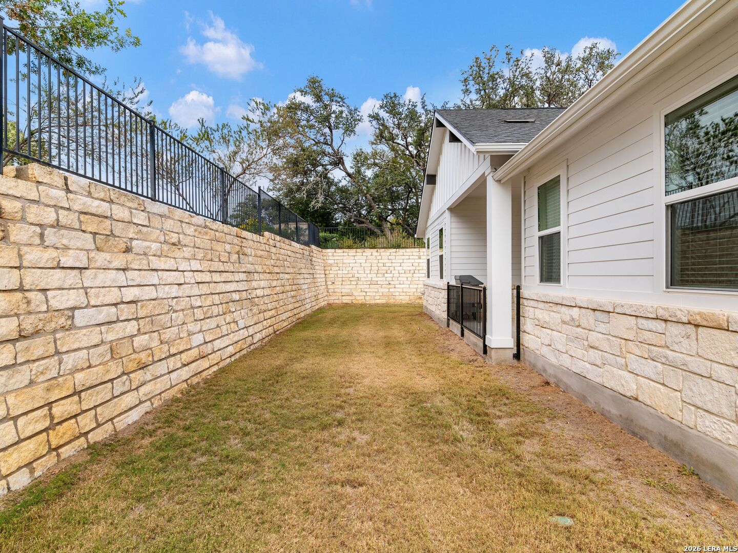 133 SURFSIDE ST, #104, San Marcos, TX 78666