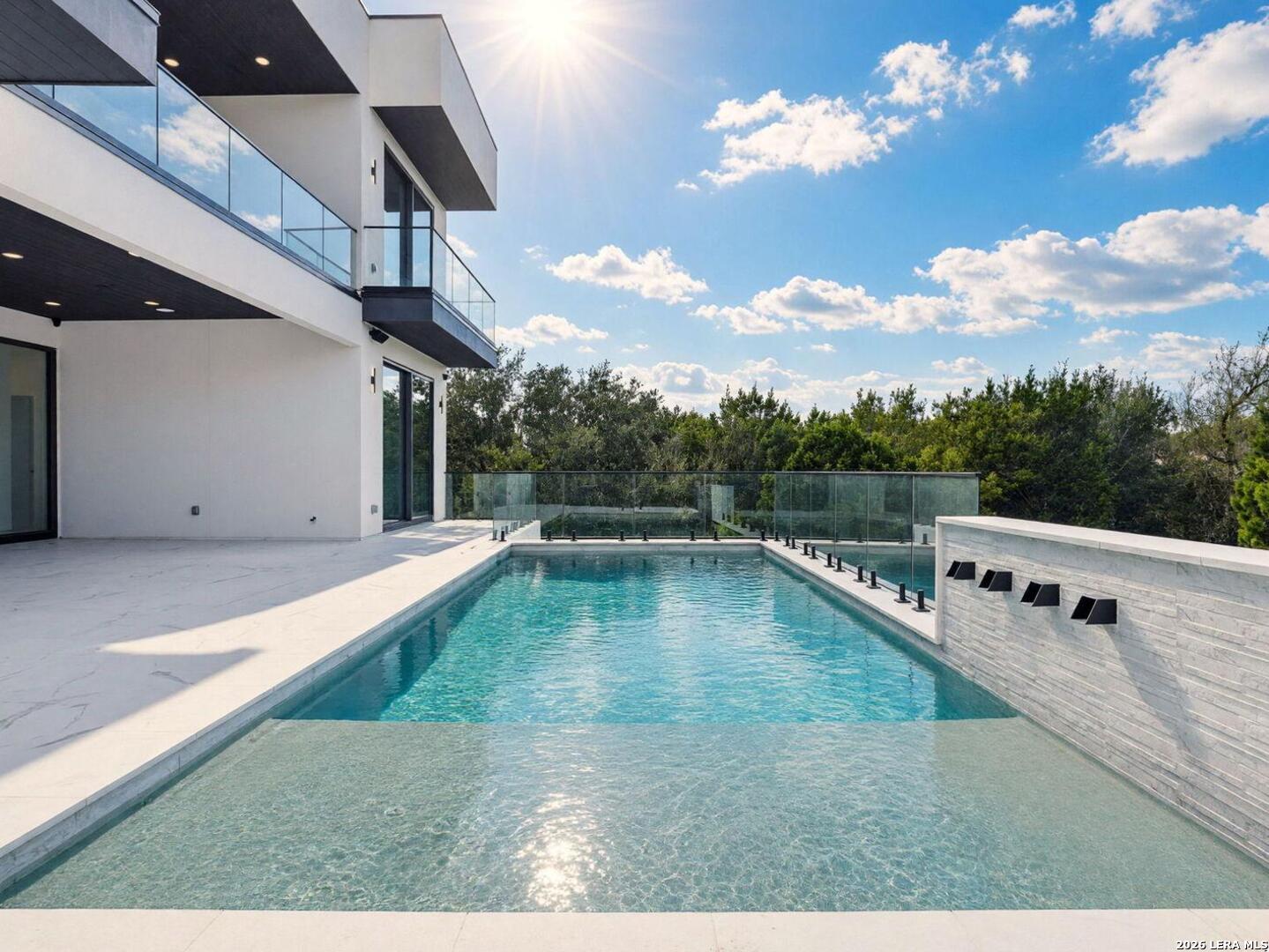 34 Via Aragon, San Antonio, TX 78257