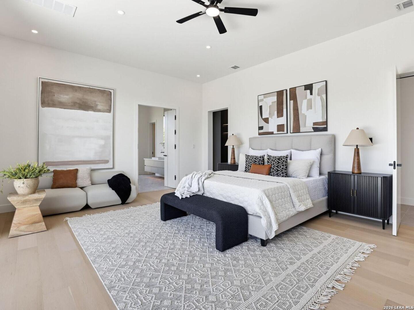 34 Via Aragon, San Antonio, TX 78257