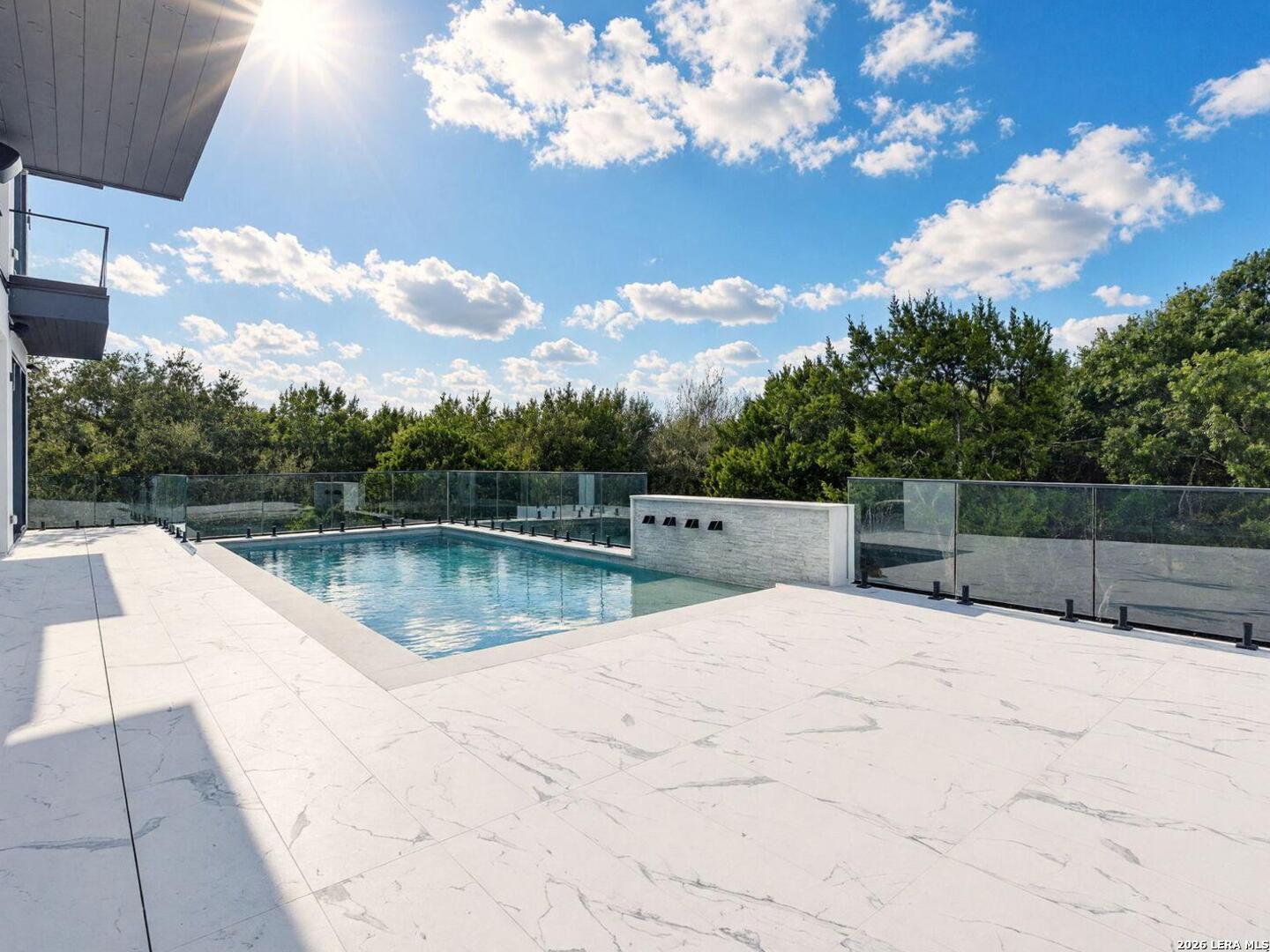 34 Via Aragon, San Antonio, TX 78257