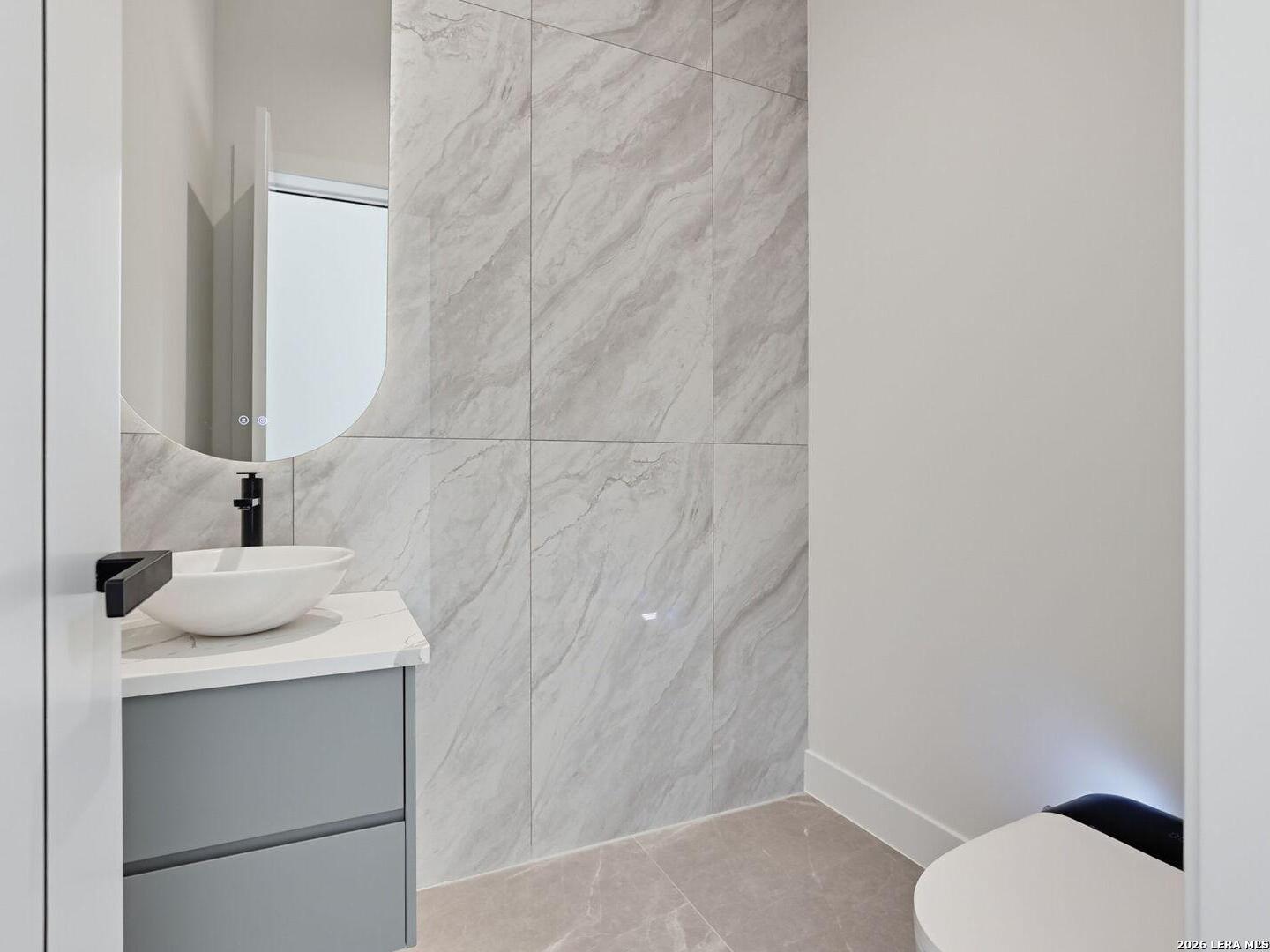 34 Via Aragon, San Antonio, TX 78257