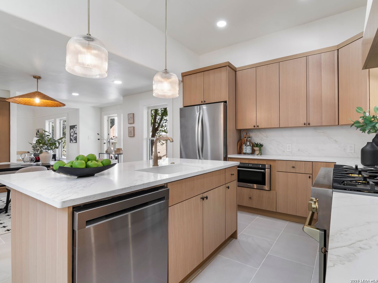 411 PARLAND PL, San Antonio, TX 78209