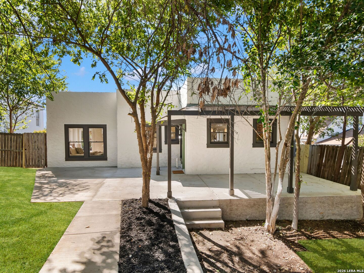 411 PARLAND PL, San Antonio, TX 78209