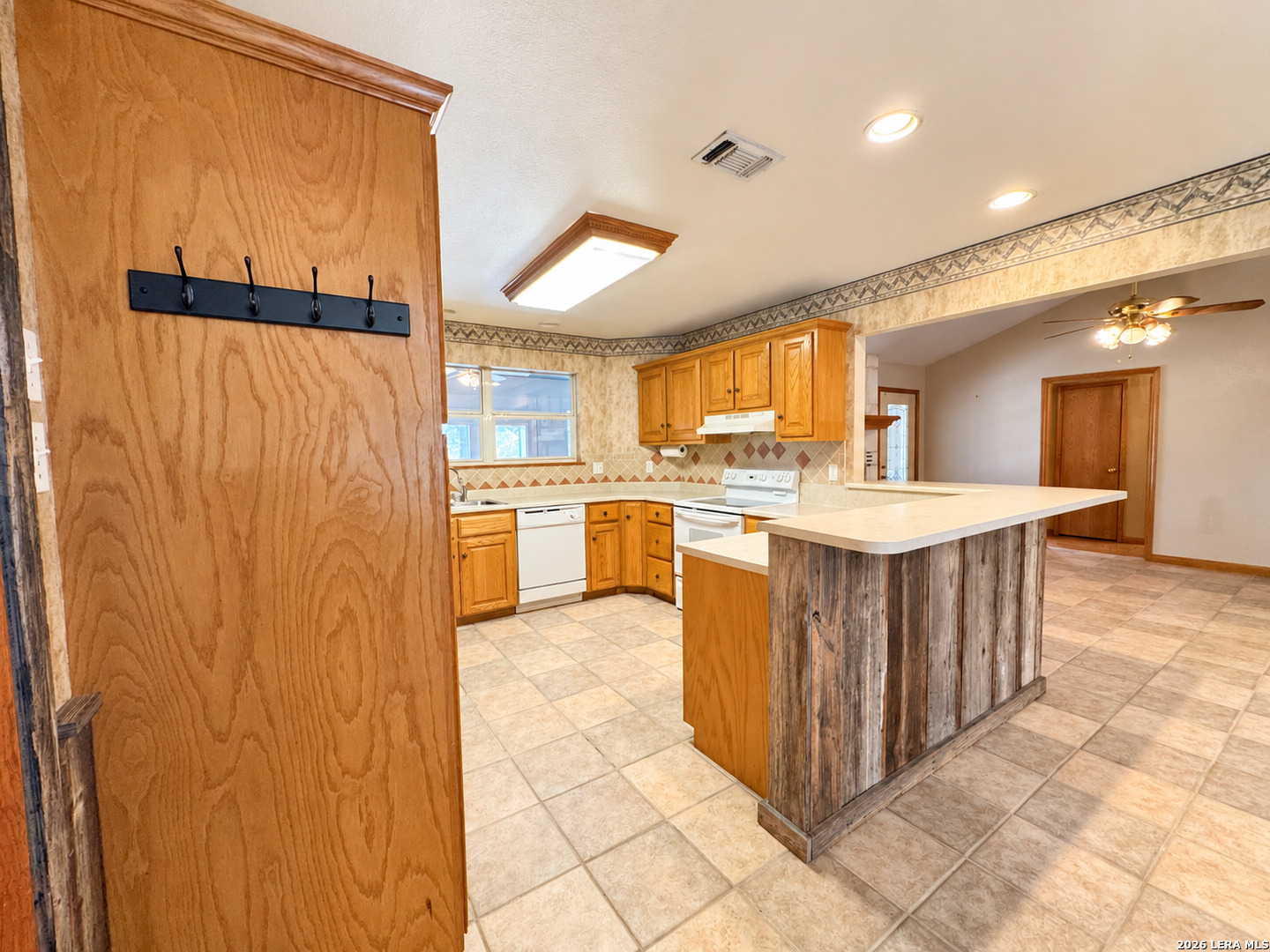 580 Lone Oak Rd, New Braunfels, TX 78132