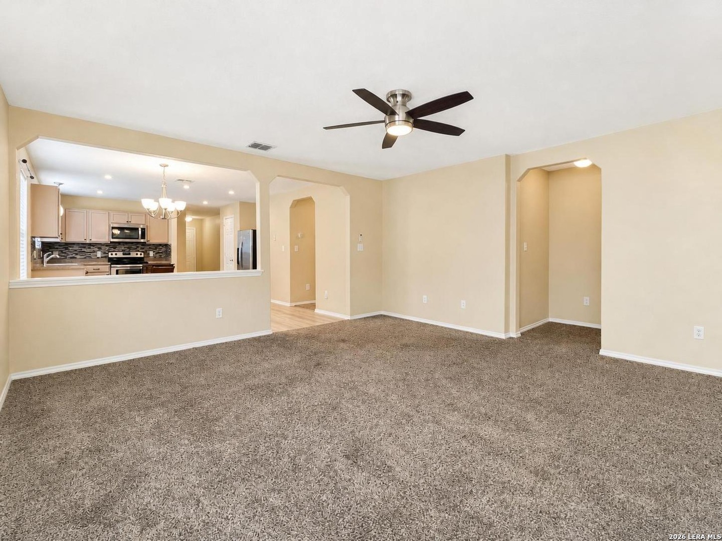 7615 DERBY RUN, Selma, TX 78154