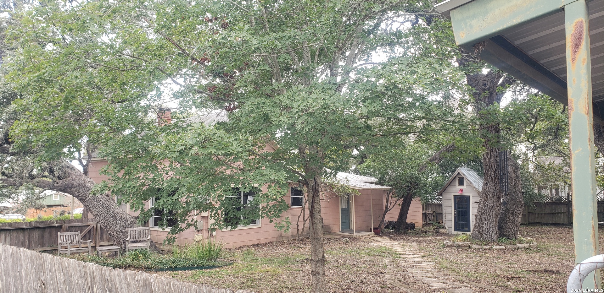 504 SCHWEPPE ST, Boerne, TX 78006