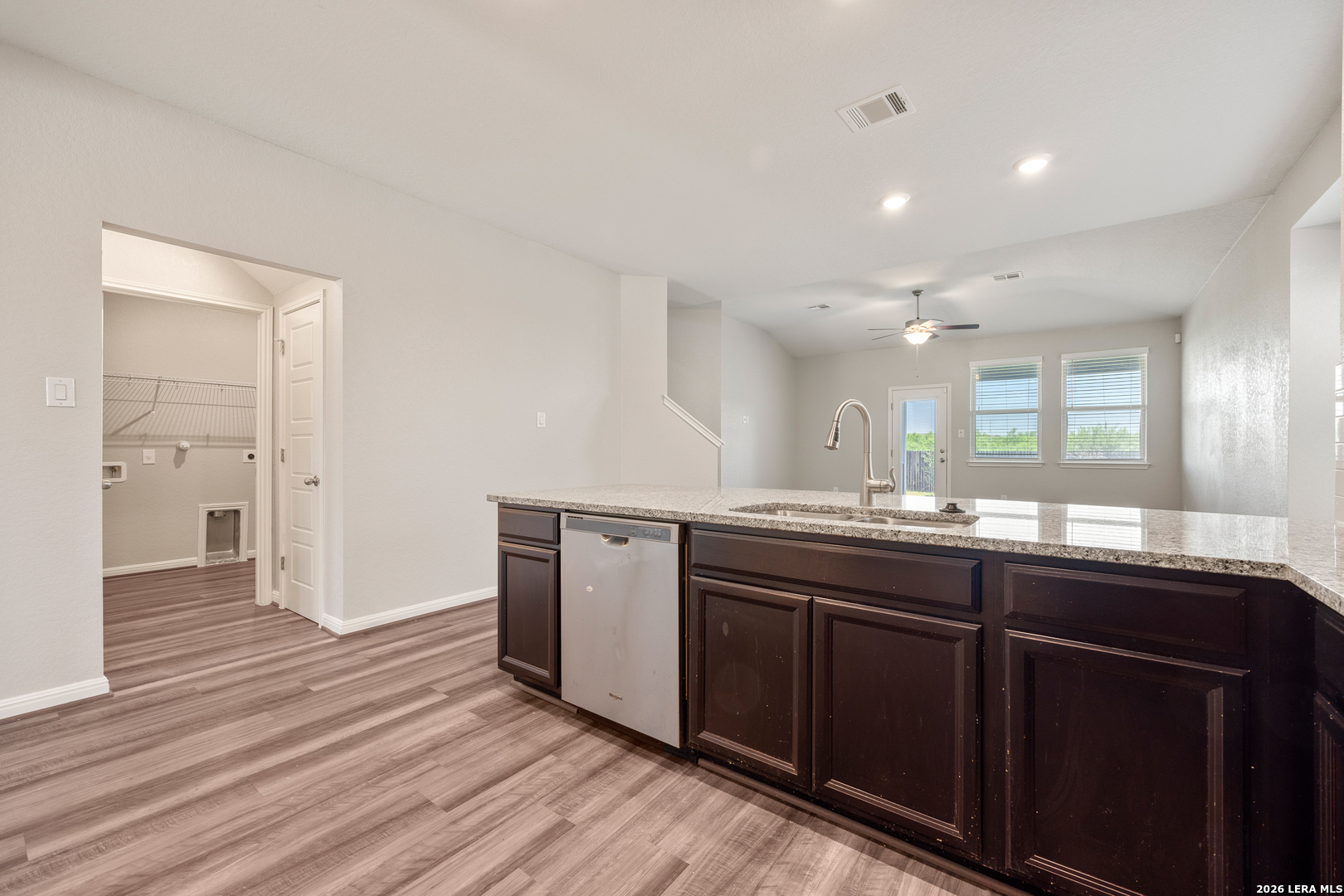 5206 SEASHORE BLVD, San Antonio, TX 78245
