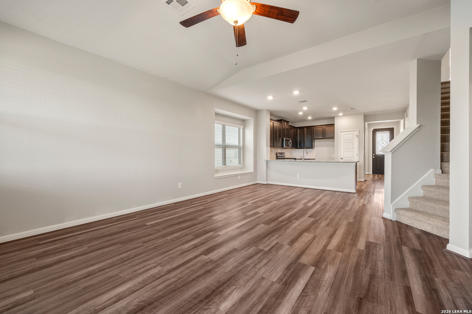 5206 SEASHORE BLVD, San Antonio, TX 78245