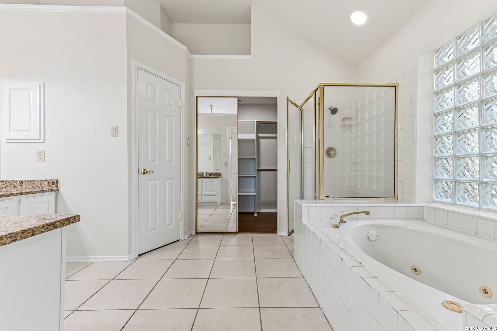 13702 Chittim Woods, San Antonio, TX 78232
