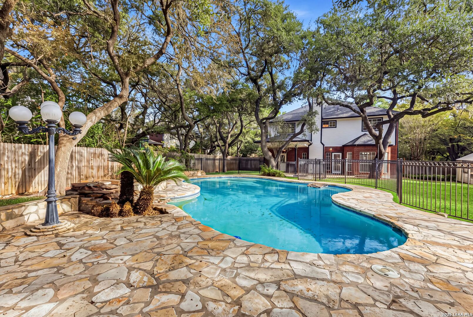 13702 Chittim Woods, San Antonio, TX 78232