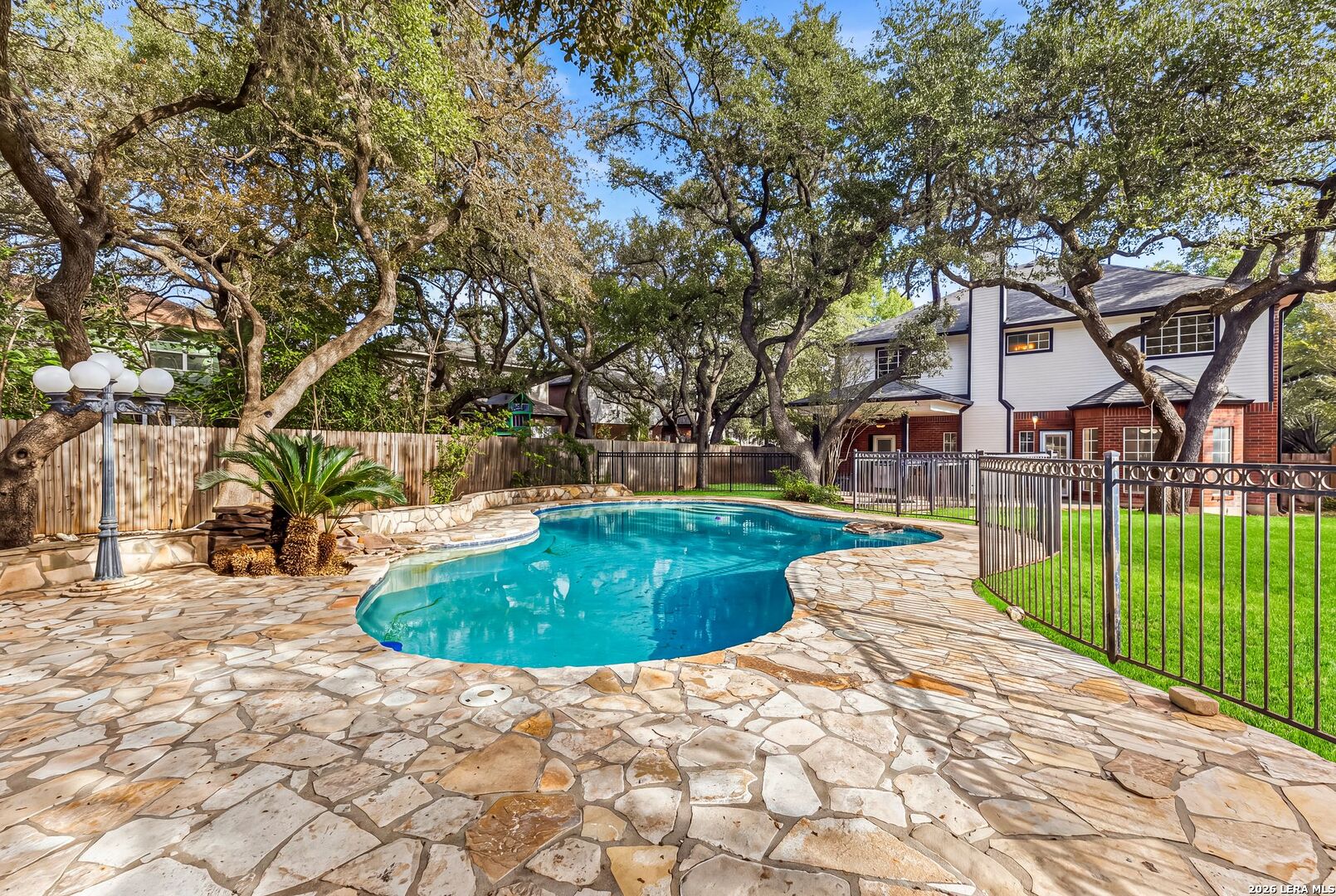13702 Chittim Woods, San Antonio, TX 78232