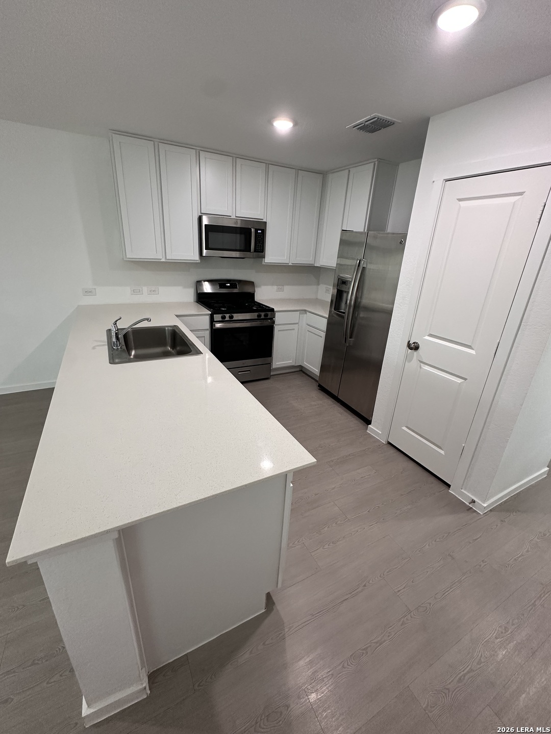 402 ARGYLE HL, San Antonio, TX 78227