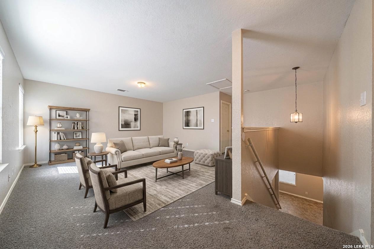 2111 RED ROCK XING, San Antonio, TX 78245