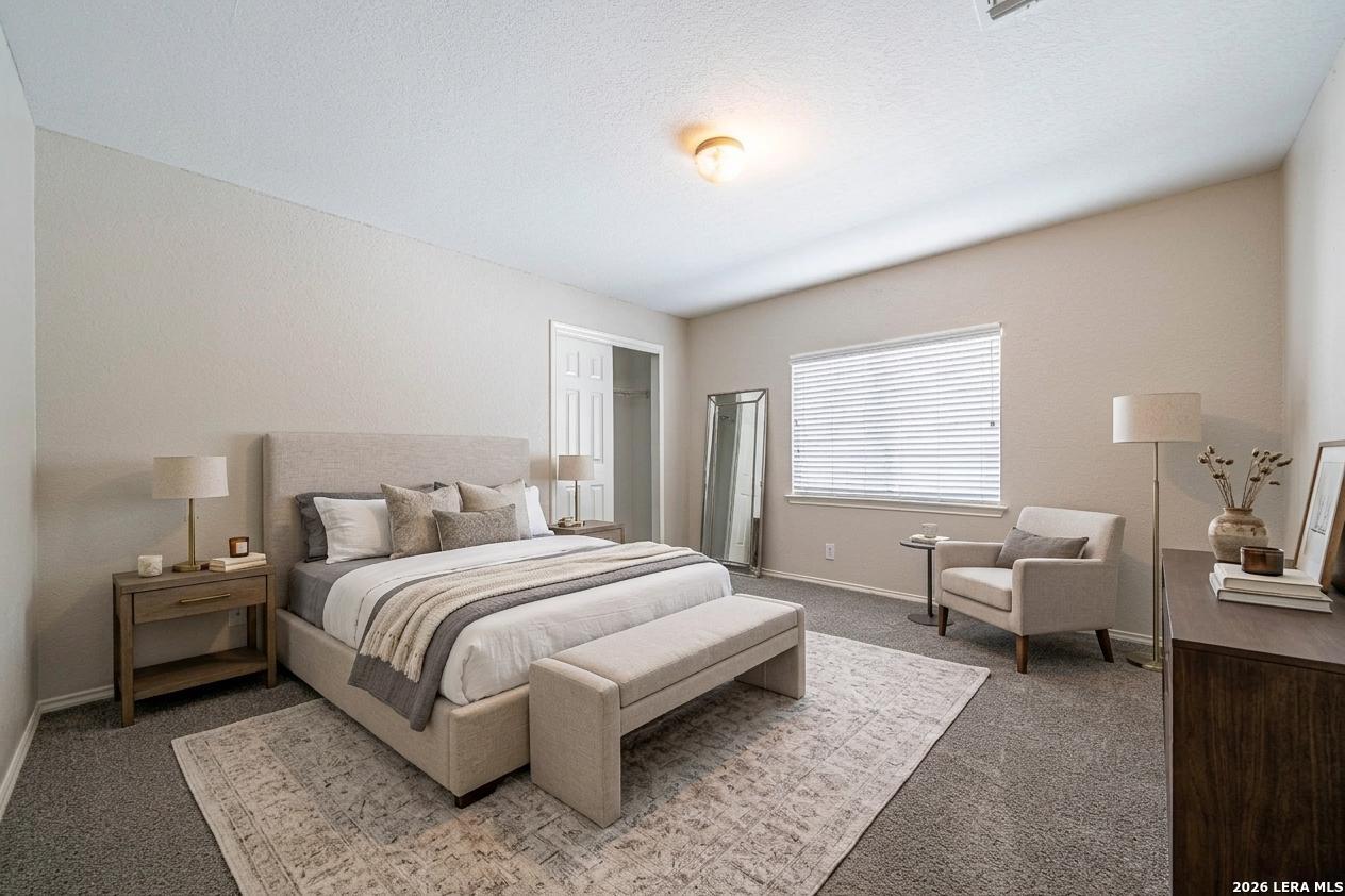 2111 RED ROCK XING, San Antonio, TX 78245