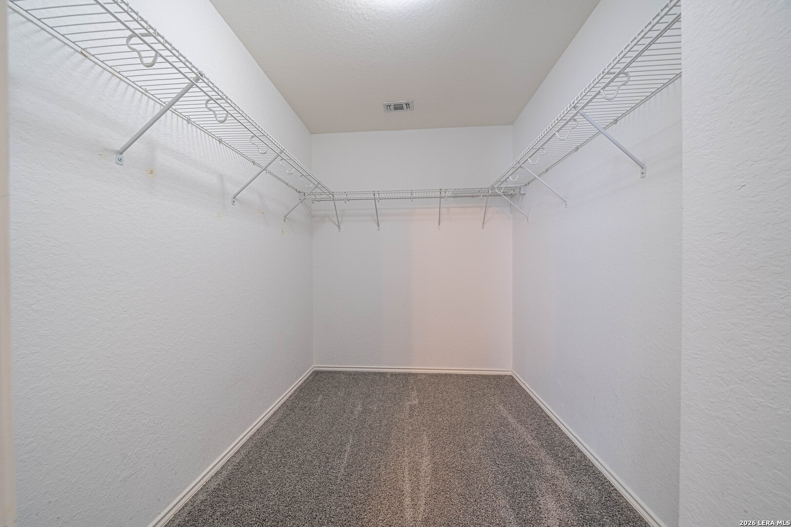 2111 RED ROCK XING, San Antonio, TX 78245