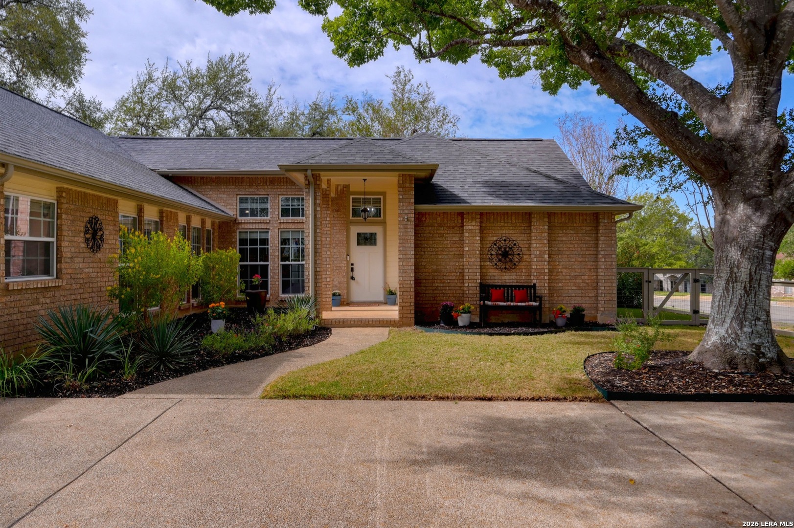 137 Broken Spur, Universal City, TX 78148