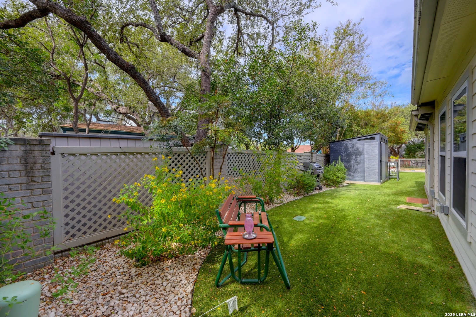 137 Broken Spur, Universal City, TX 78148