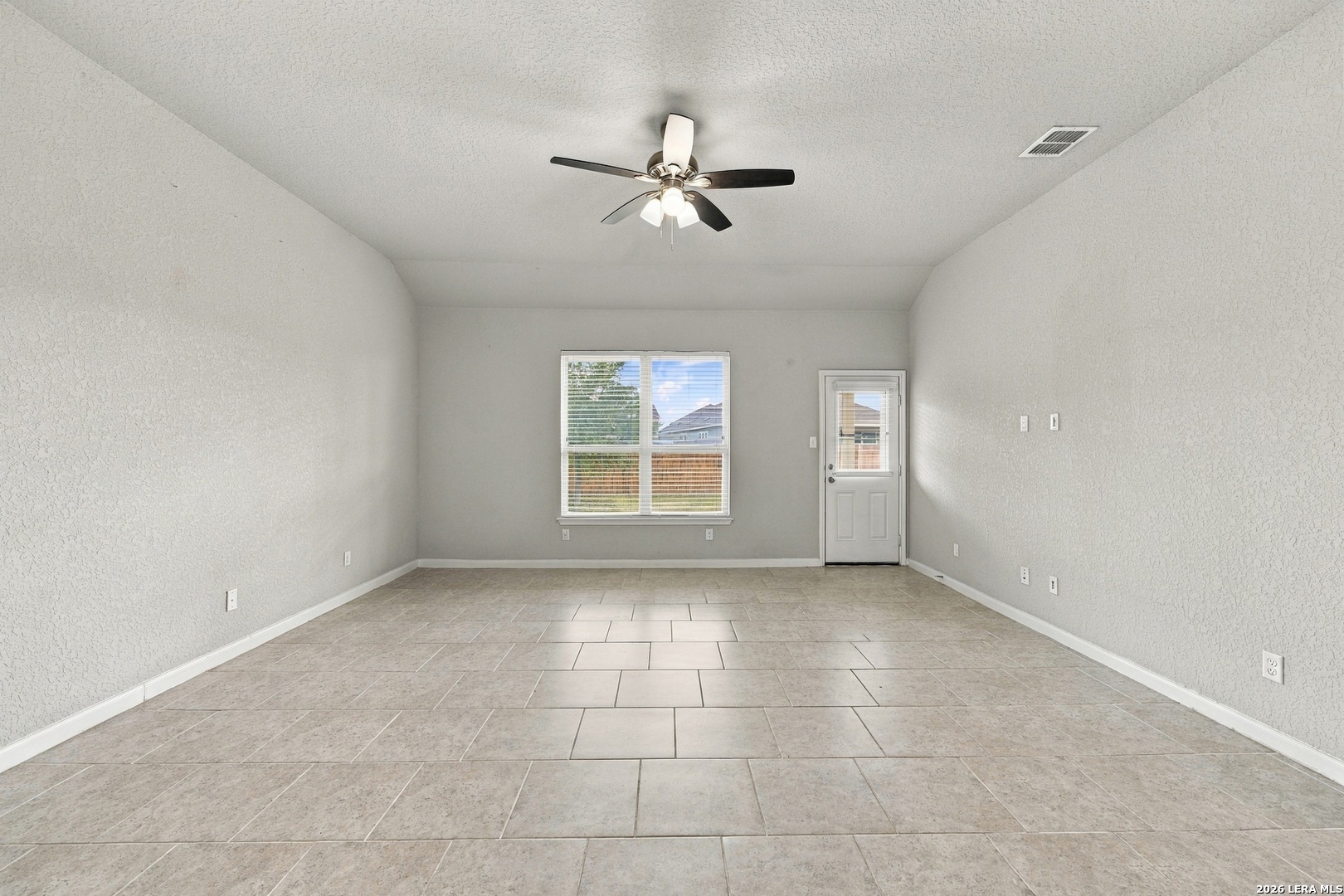 6022 SNORKEL SQ, Converse, TX 78109