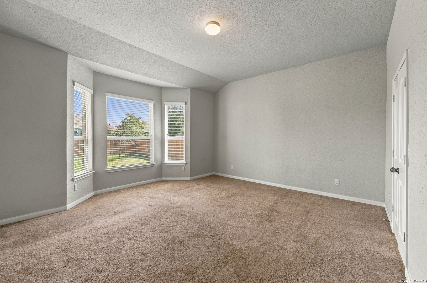6022 SNORKEL SQ, Converse, TX 78109