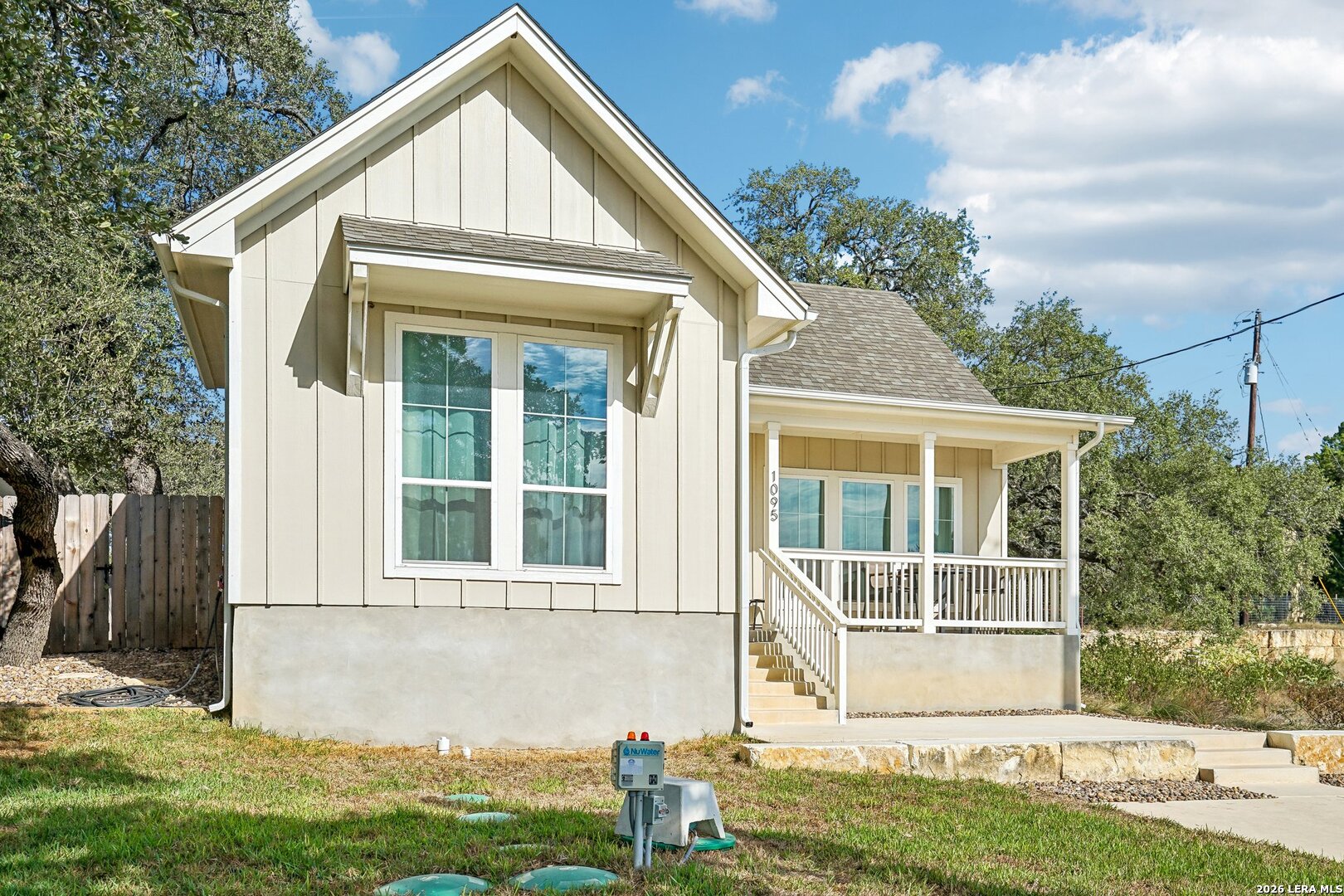 Property photo for 1095 DIAMONDHEAD DR, Canyon Lake, TX