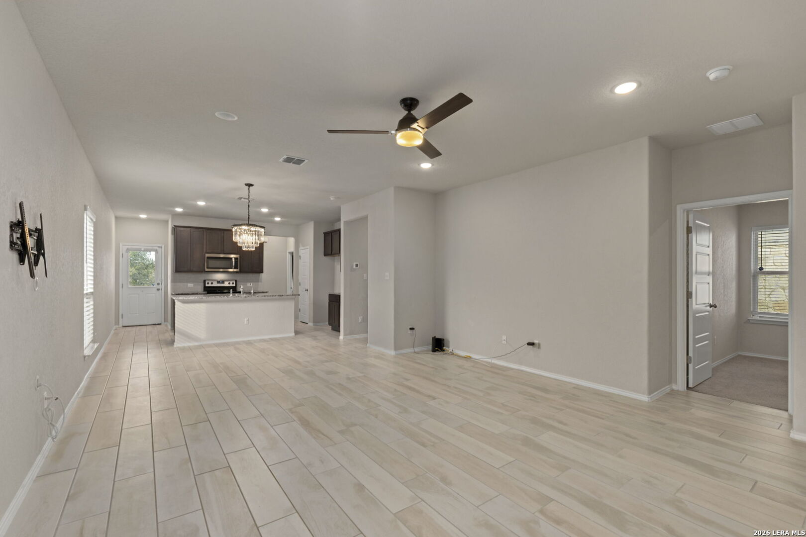 9911 La Lila Way, San Antonio, TX 78224