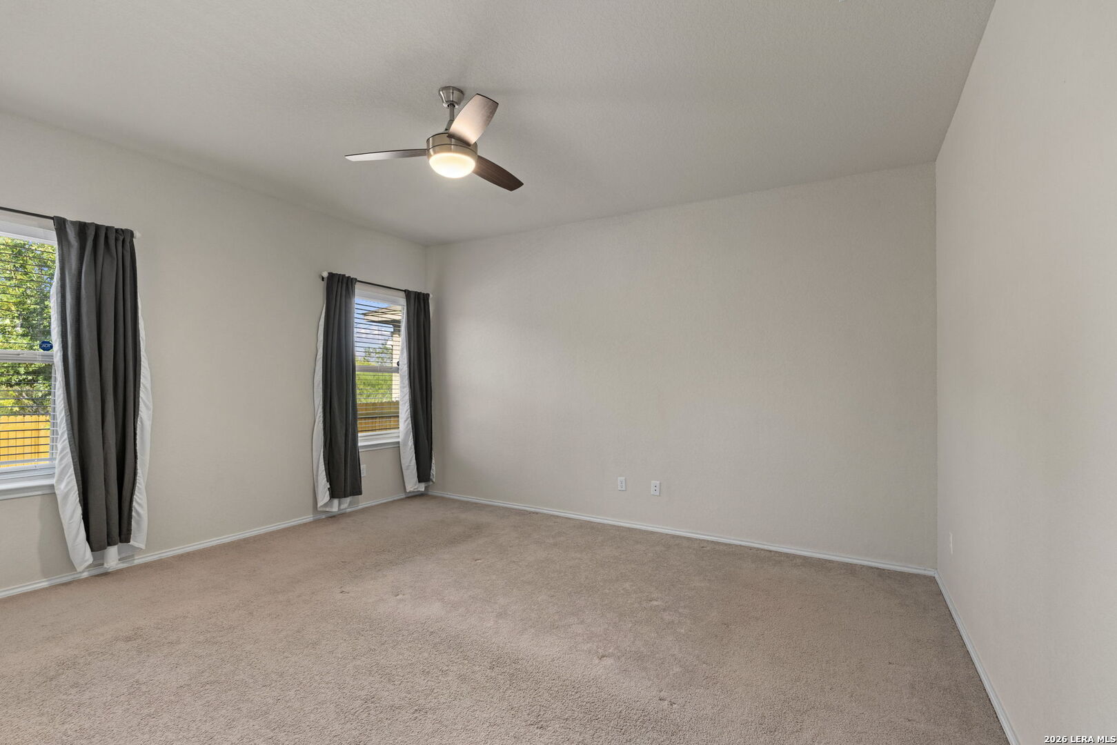 9911 La Lila Way, San Antonio, TX 78224